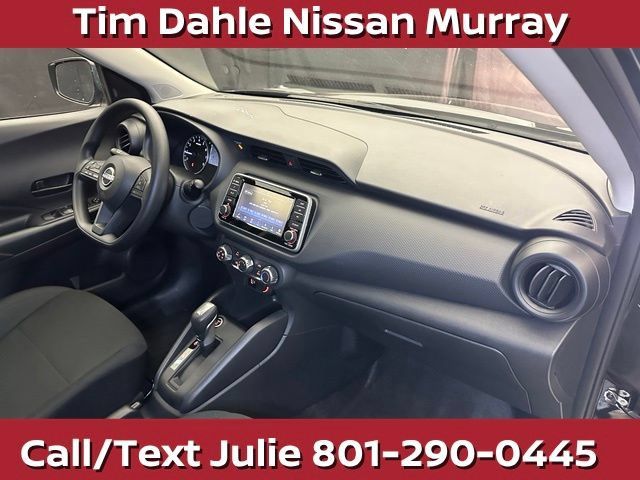 Used 2025 Nissan Kicks Play S FWD image 17