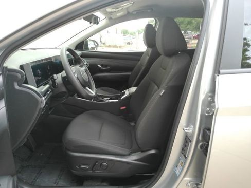 Used 2026 Hyundai Tucson SEL FWD image 14