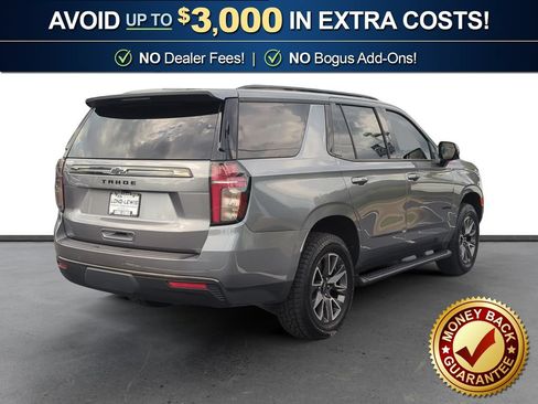 Used 2021 Chevrolet Tahoe Z71 w/ Luxury Package AWD/4WD image 7