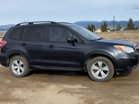 Used 2015 Subaru Forester 2.5i Premium w/ All-Weather Package image 9