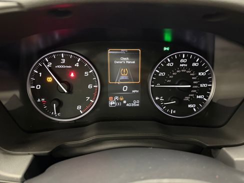 Certified 2025 Subaru Crosstrek 2.0i Premium image 16