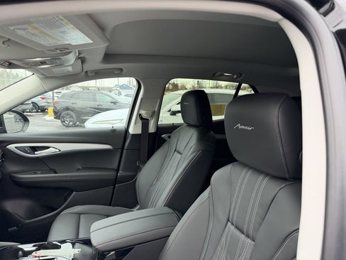 New 2026 Buick Envision Avenir image 11