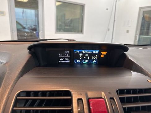 Used 2015 Subaru Forester 2.0XT Touring w/ Eyesight & Navigation System image 29