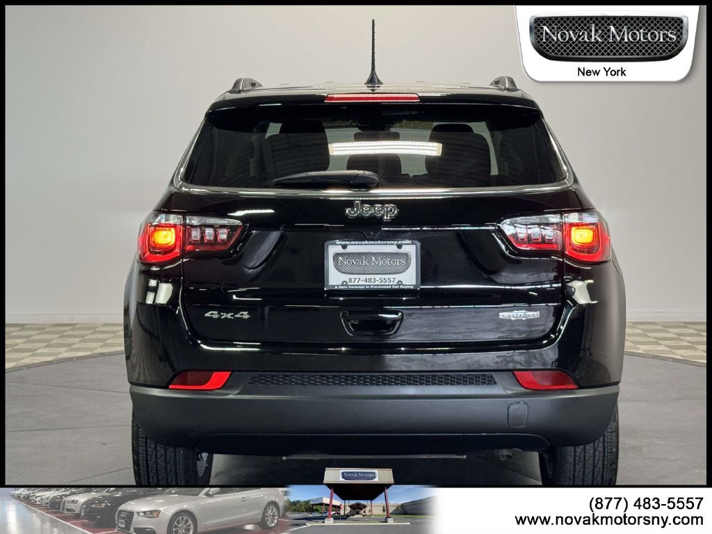 Used 2022 Jeep Compass Latitude AWD/4WD image 7