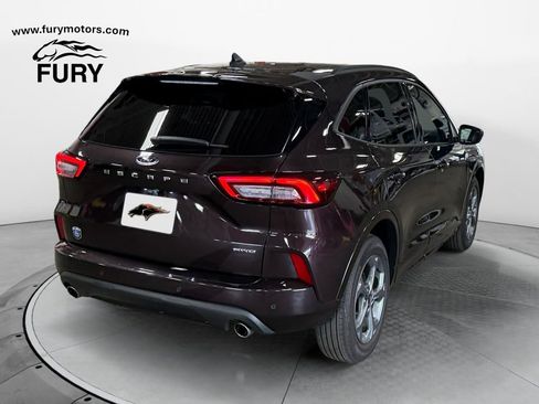 Used 2023 Ford Escape ST-Line w/ Tech Pack #1 AWD/4WD image 3