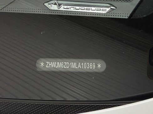 Used 2021 Lamborghini Aventador SVJ AWD/4WD image 77