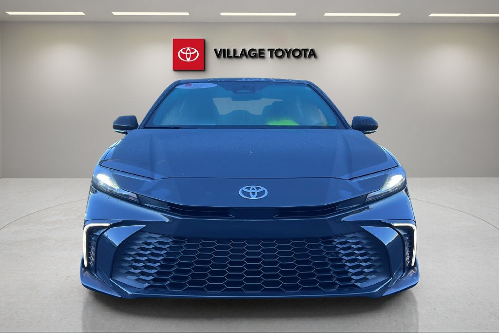 Certified 2026 Toyota Camry SE FWD image 8