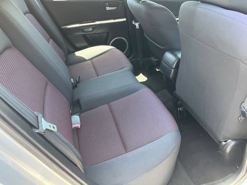 Used 2006 MAZDA MAZDA3 s w/ Appearance Pkg FWD image 17