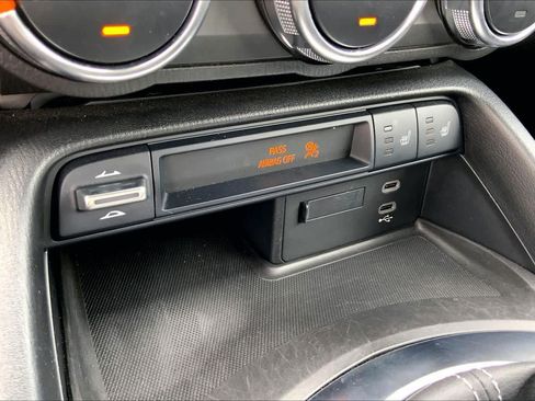 Used 2025 MAZDA MX-5 Miata RF Grand Touring RWD image 30