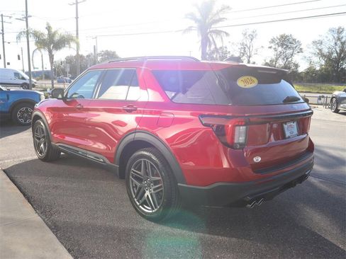 New 2026 Ford Explorer ST image 9