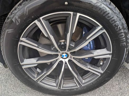 Used 2024 BMW X5 xDrive40i w/ M Sport Package AWD/4WD image 35