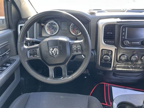 Used 2019 RAM 1500 Warlock RWD image 17