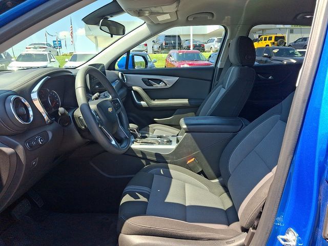 Used 2024 Chevrolet Blazer LT w/ Driver Confidence Package FWD image 13