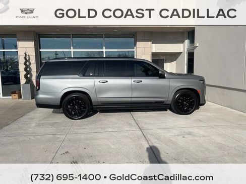 Certified 2023 Cadillac Escalade ESV Sport Platinum w/ LPO, ONYX Package image 4