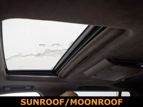 Used 2020 Cadillac Escalade ESV Platinum image 7