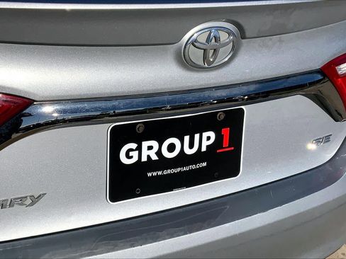 Used 2017 Toyota Camry XSE image 30