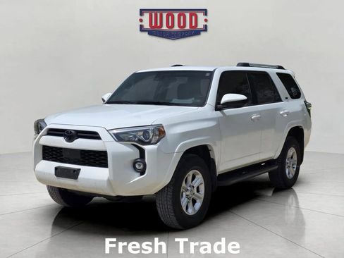 Used 2021 Toyota 4Runner SR5 AWD/4WD image 3