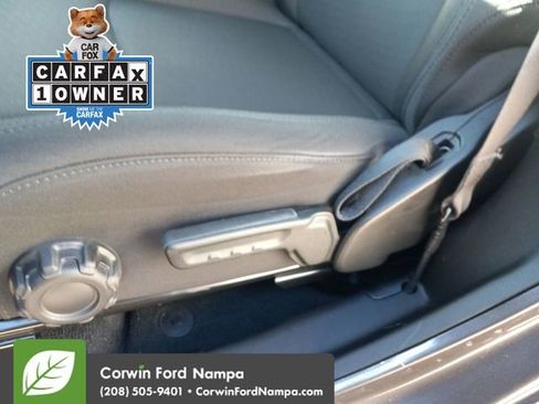 Used 2022 Jeep Wrangler Sport image 12