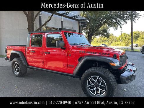 Used 2024 Jeep Gladiator Rubicon w/ Technology Group image 1