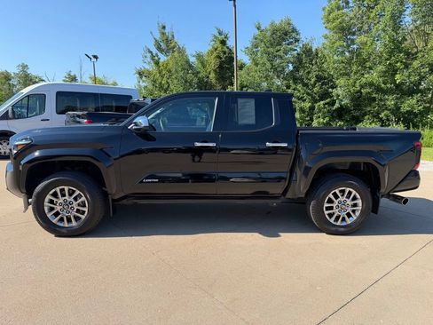 Certified 2025 Toyota Tacoma Limited AWD/4WD image 2