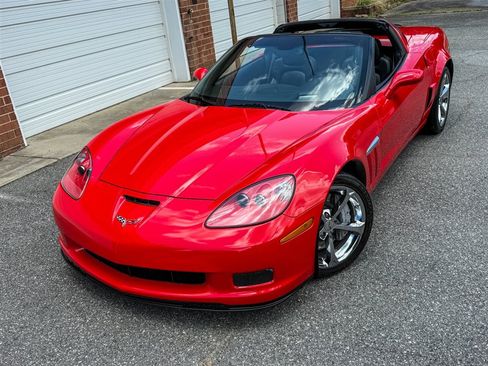 Used 2012 Chevrolet Corvette Grand Sport w/ 2LT Preferred Equipment Group RWD image 10