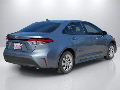 Used 2024 Toyota Corolla LE FWD image 5