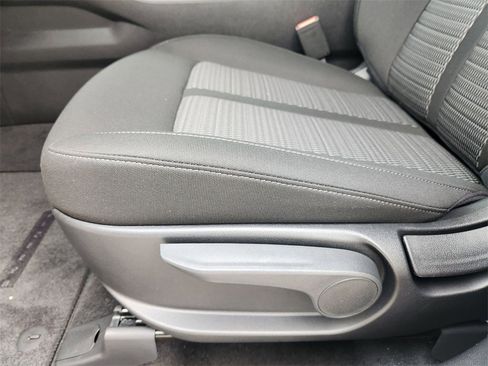 New 2026 Kia Sorento LX image 17