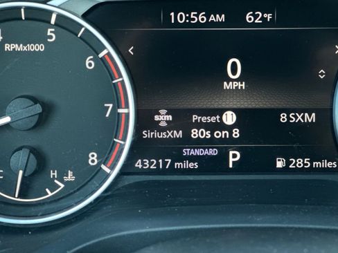 Used 2022 Nissan Rogue SV image 25