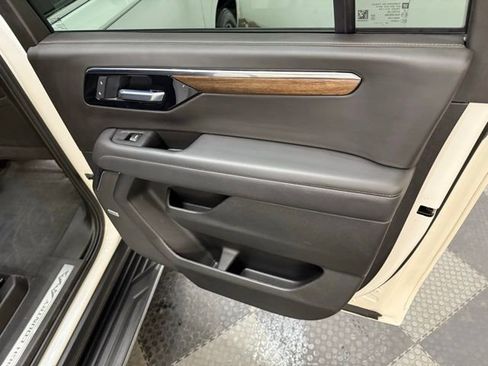 Used 2025 Chevrolet Suburban High Country w/ Sun And Tow Package image 42