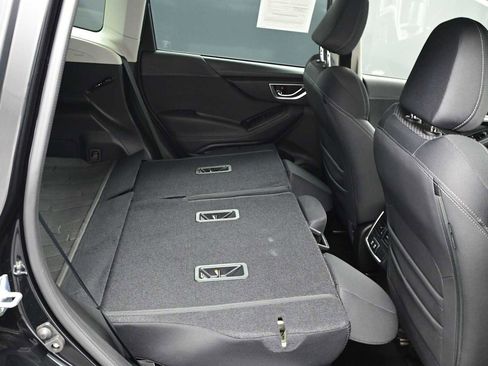 Used 2023 Subaru Forester Premium AWD/4WD image 50