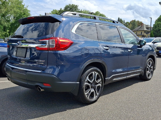 Used 2024 Subaru Ascent Touring AWD/4WD image 6