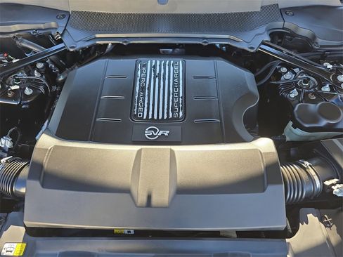 Certified 2020 Land Rover Range Rover Sport SVR image 35
