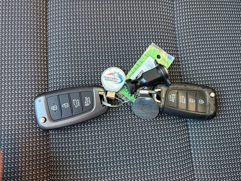 Used 2020 Hyundai Accent SE image 30