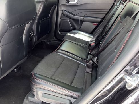 Used 2025 Ford Escape ST-Line AWD/4WD image 28