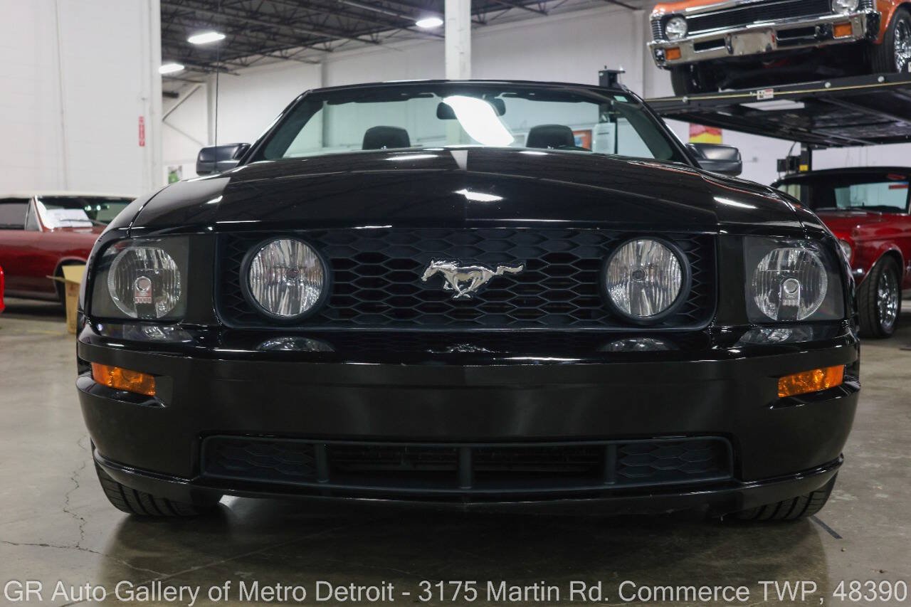 Used 2008 Ford Mustang GT Premium RWD image 13