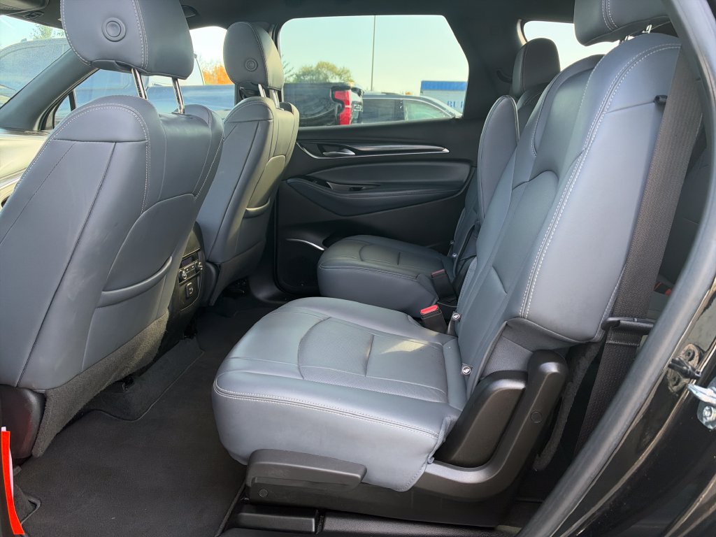 Certified 2023 Buick Enclave Essence w/ Experience Buick Package AWD/4WD image 8