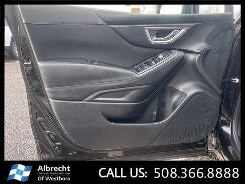 Used 2019 Subaru Forester Premium image 11