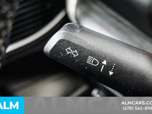 Used 2024 Jeep Wagoneer L Series II w/ Flexible Seating Group image 32