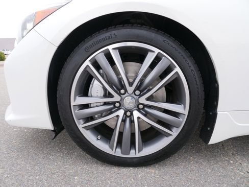 Used 2014 INFINITI Q50 Sport w/ Technology Package image 13