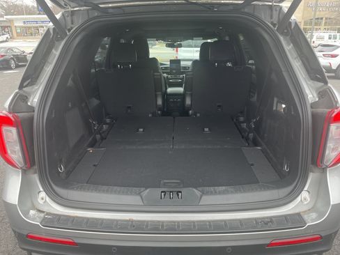 Used 2023 Ford Explorer ST w/ Equipment Group 401A image 13