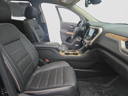 Used 2019 GMC Acadia Denali w/ LPO, Floor Liner Package image 17