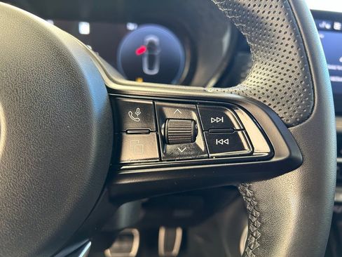 New 2025 Alfa Romeo Tonale image 38