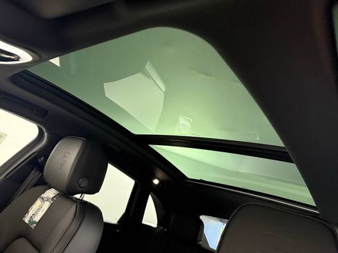 New 2026 Porsche Macan image 29