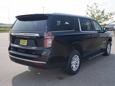 Used 2024 Chevrolet Suburban LT AWD/4WD image 6