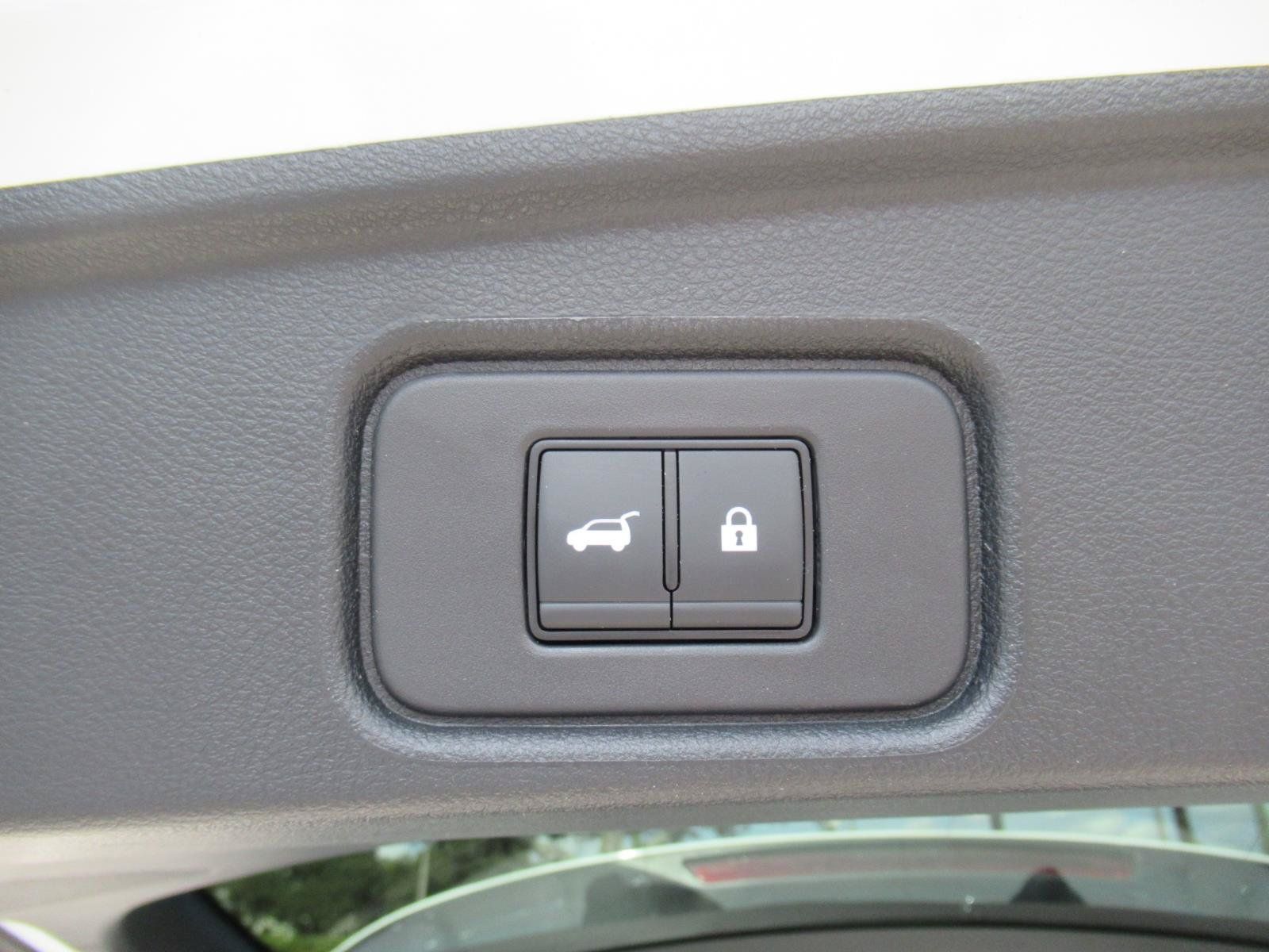 Used 2024 Nissan Pathfinder SL w/ SL Premium Package FWD image 38