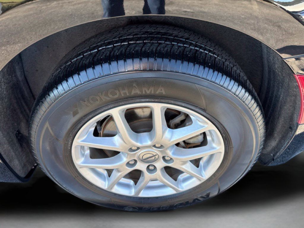 Used 2025 Chrysler Pacifica Select FWD image 35