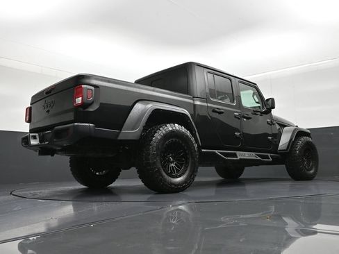 Used 2021 Jeep Gladiator Sport AWD/4WD image 24