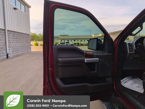 Used 2019 Ford F150 King Ranch w/ Equipment Group 601A Luxury AWD/4WD image 10