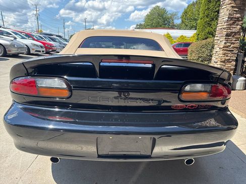 Used 2002 Chevrolet Camaro Z28 w/ SS Performance/Appearance Pkg RWD image 4