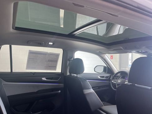 New 2026 Volkswagen Atlas Peak Edition AWD/4WD image 38